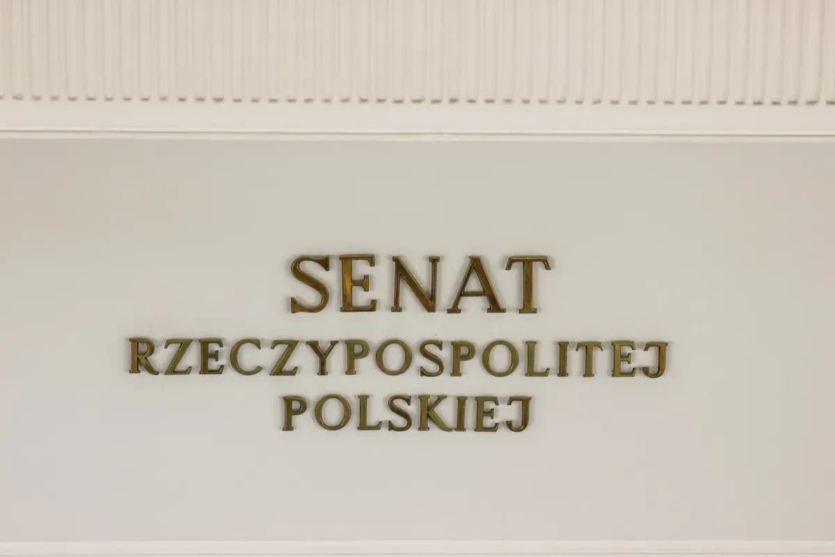 Co robi senat? Odkryj kluczowe funkcje i odpowiedzialności tej instytucji